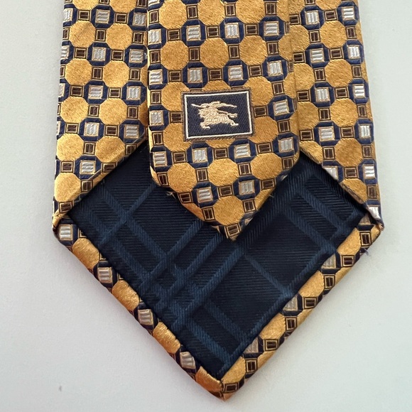 Burberry London Geometric Design Silk Tie - Picture 3 of 6